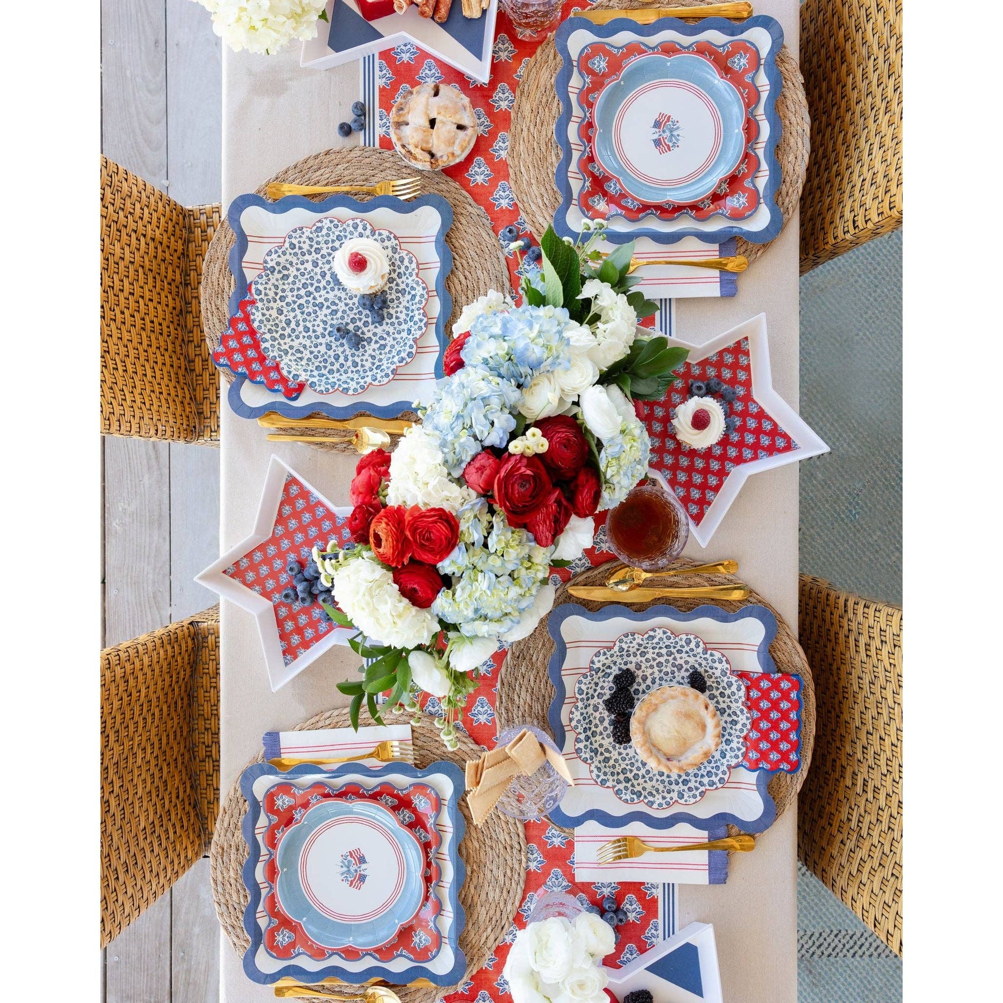 Stacking Stars Bamboo Trays - Image 9
