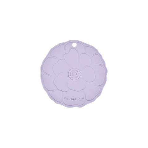 Le Creuset Petal Shaped Silicone Trivet. 8 - Image 3