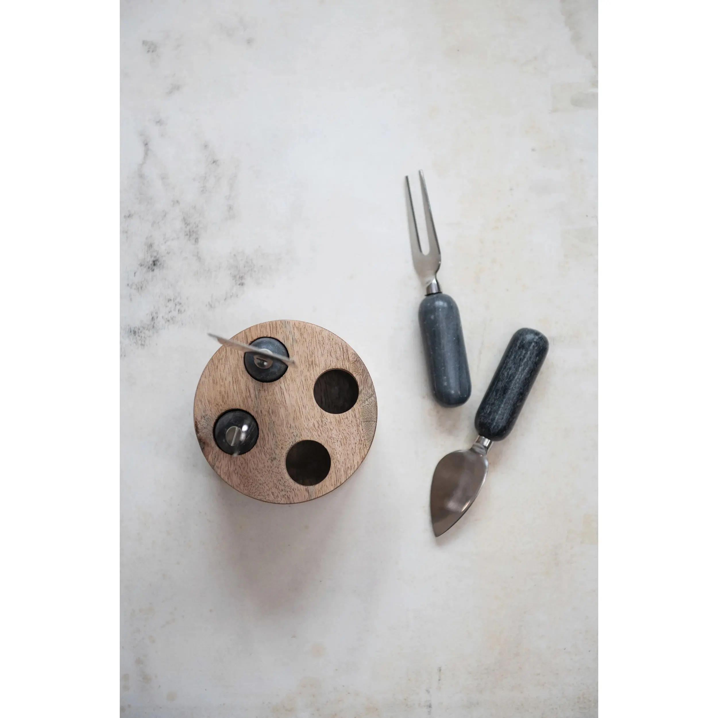 Cheese Servers with Wood Stand. Set of 5 - Image 2