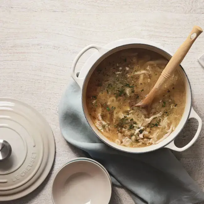 Le Creuset 5 1/2 Qt. Round Dutch Oven - Image 7