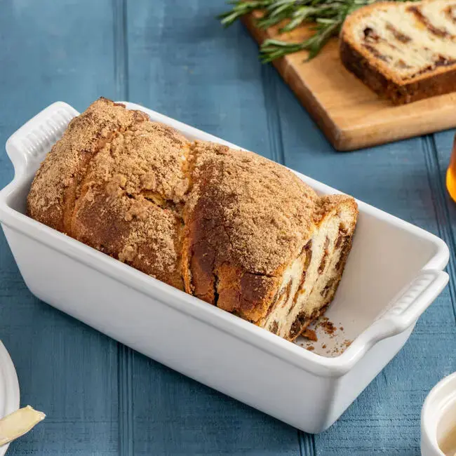 Le Creuset Heritage Loaf Pan - Image 4