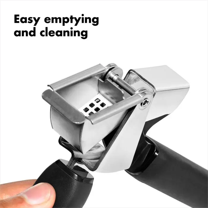 OXO Good Grips Garlic Press - Image 4