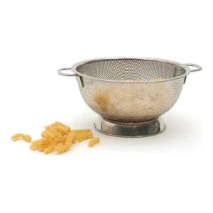 Precision Pierced Colander. 3Qt