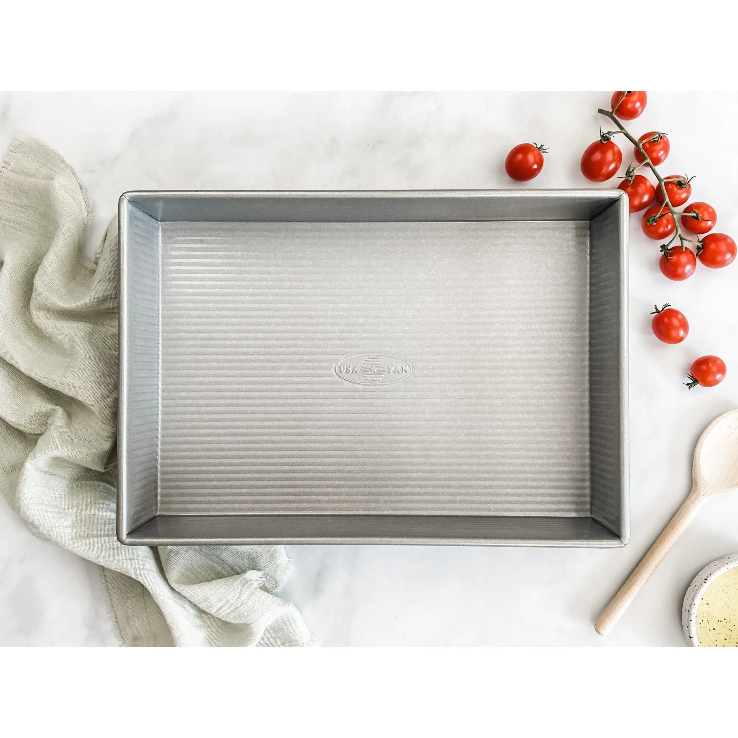 USA Pan Rectangular Cake Pan - Image 2