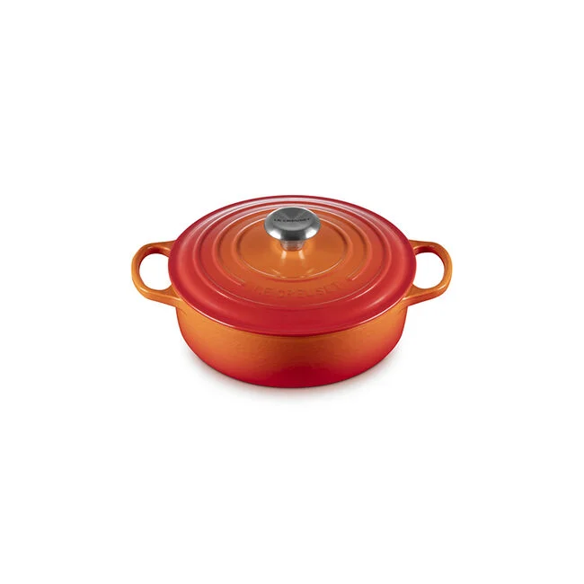 Le Creuset 3 1/2 Qt Round Wide Dutch Oven - Image 5