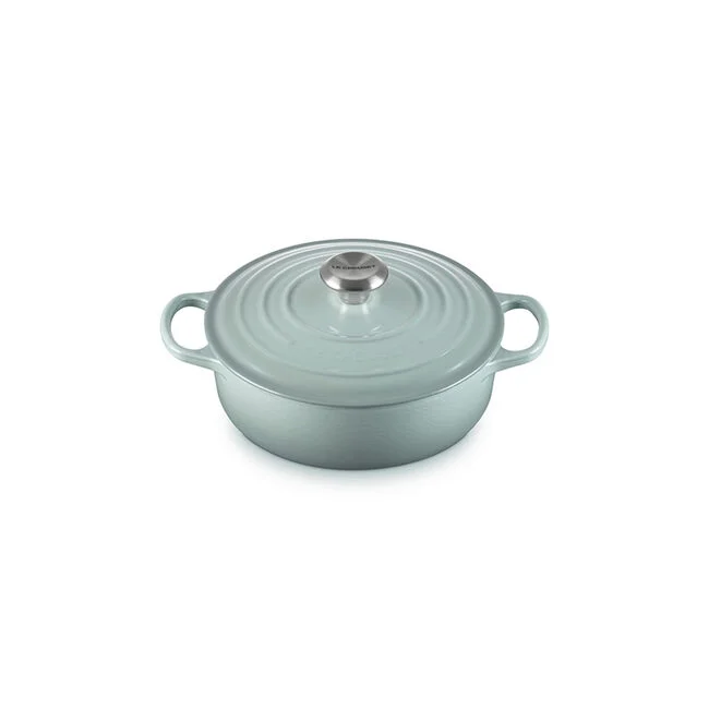 Le Creuset 3 1/2 Qt Round Wide Dutch Oven - Image 10